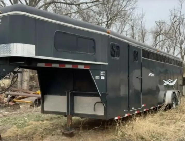 6 Horse Gooseneck Trailer